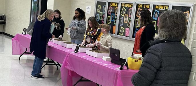 Kiwanis students sell doughnuts to raise money for the Humane Society